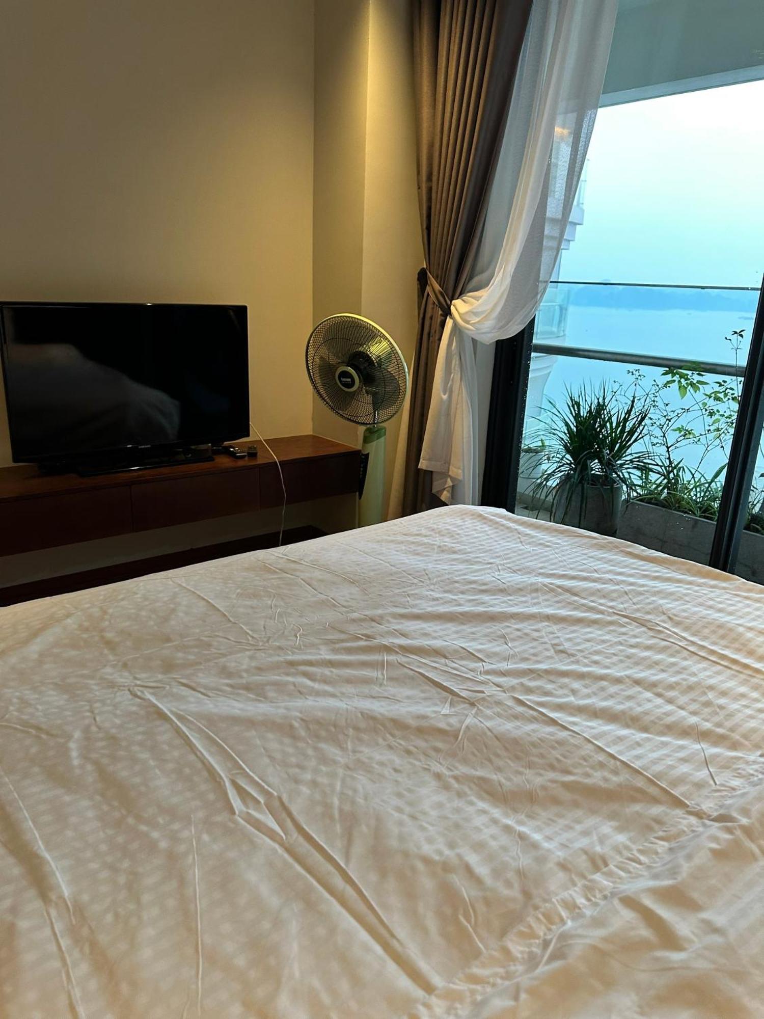 Citadines Seaview Duplex Apartment Hạ Long Extérieur photo